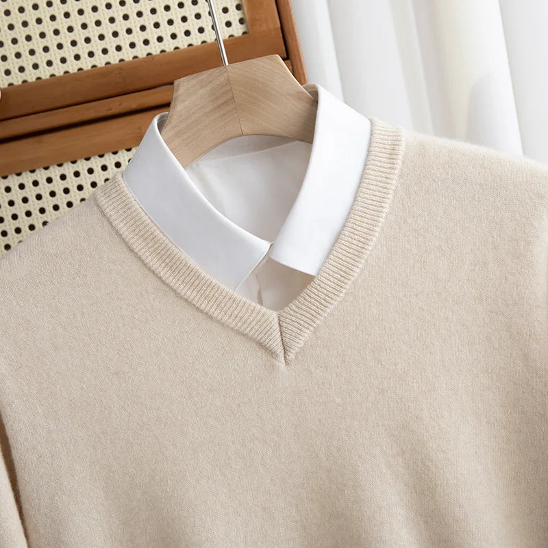 Noah | Warmer Kaschmirpullover mit V-Ausschnitt